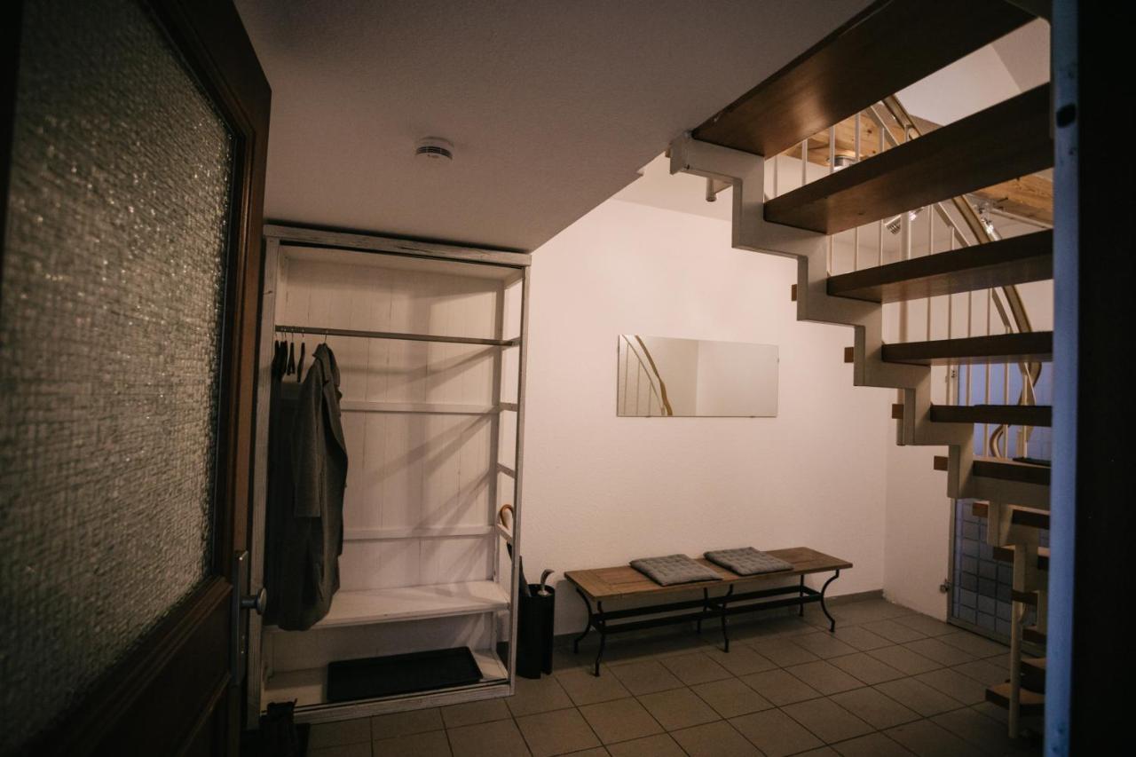 Eigenes Maisonettehaus In Idyllischer Lage Mit Balkon, Nahe Messe, 24H Self-Check In, Gratis Parken Schwabach Exterior foto