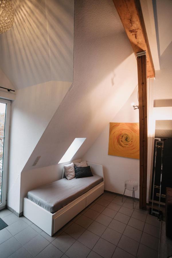 Eigenes Maisonettehaus In Idyllischer Lage Mit Balkon, Nahe Messe, 24H Self-Check In, Gratis Parken Schwabach Exterior foto